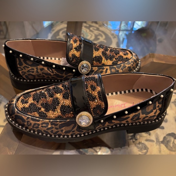 Betsy Johnson Braylon Leopard Print Loafers Size 9 - Picture 3 of 8